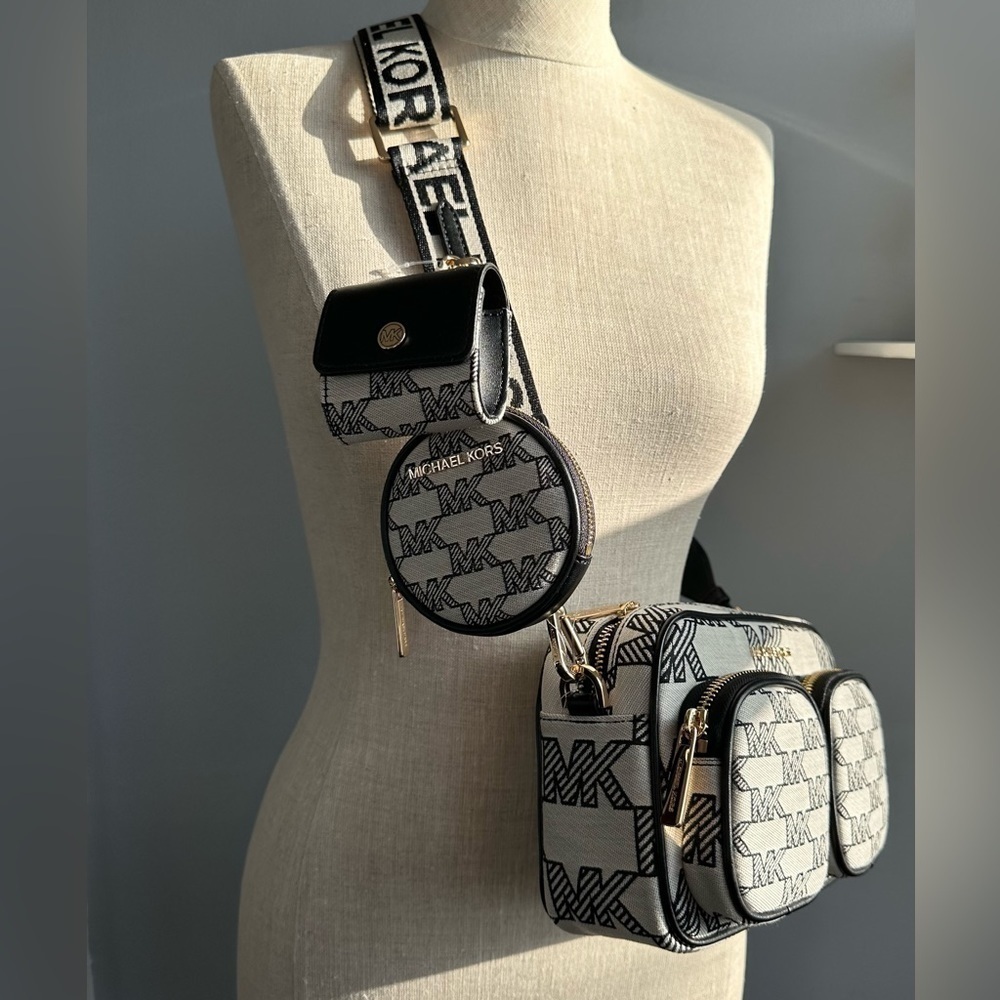 Michael Kors Jacquard Jet Set travel crossbody black tech pocket pouches multi - Picture 2 of 12